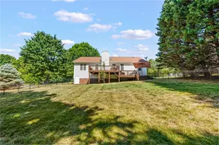 7900 McCreedy Dr, Oak Ridge, NC 27310 - Photo 33