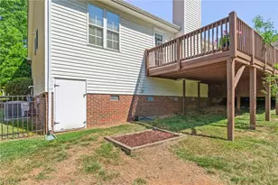 7900 McCreedy Dr, Oak Ridge, NC 27310 - Photo 37
