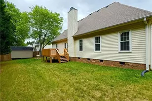 936 George Pl Dr, Kernersville, NC 27284 - Photo 11