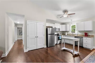 247 Lake Drive 9, Lexington, NC 27292 - Photo 11