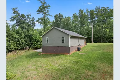 247 Lake Drive 9, Lexington, NC 27292 - Photo 23