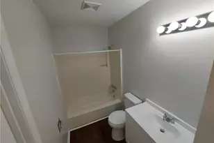 427 S Main St, Asheboro, NC 27203 - Photo 9