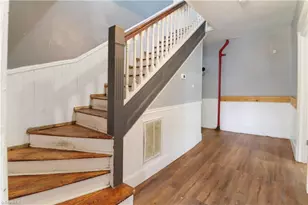 613 Douglas St, Greensboro, NC 27406 - Photo 11