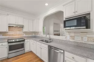3812 Marble Dr, High Point, NC 27265 - Photo 9