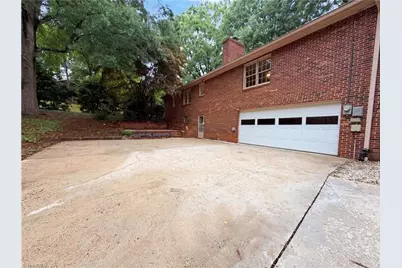 3010 Hope Valley Road, Winston-Salem, NC 27106 - Photo 5