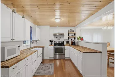 4681 Gumtree Road, Wallburg, NC 27107 - Photo 17