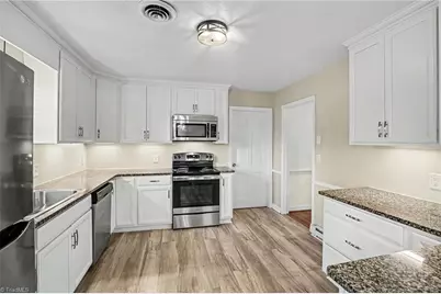 671 Dover Drive, Winston-Salem, NC 27104 - Photo 7