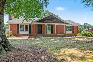 671 Dover Dr, Winston-Salem, NC 27104 - Photo 3