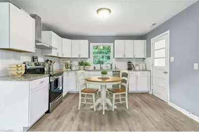 5102 Minnow Road, Greensboro, NC 27405 - Photo 3