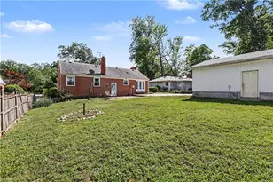 3608 Kirby Dr, Greensboro, NC 27403 - Photo 27