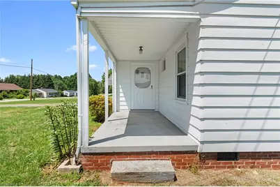 919 Alice Drive, Thomasville, NC 27360 - Photo 5