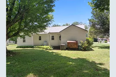 919 Alice Drive, Thomasville, NC 27360 - Photo 27