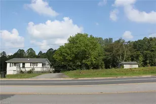 333 CC Camp Rd, Elkin, NC 28621 - Photo 3