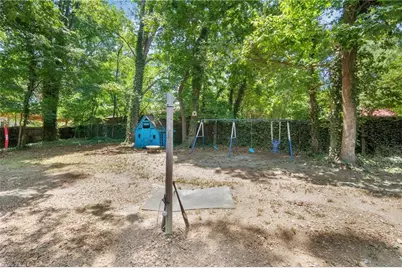 26 Tesh Street, Thomasville, NC 27360 - Photo 25