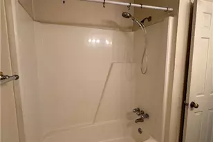 1311 Meadowview Rd, Greensboro, NC 27403 - Photo 21