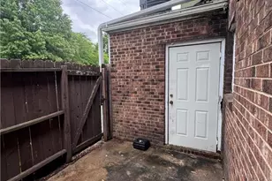 1311 Meadowview Rd, Greensboro, NC 27403 - Photo 23
