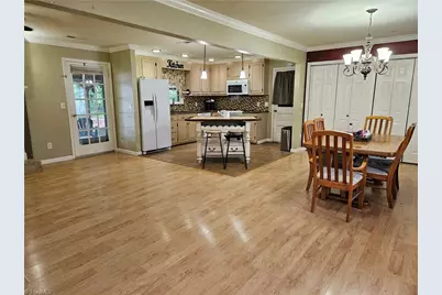 214 Mountainbrook Drive, King, NC 27021 - Photo 5