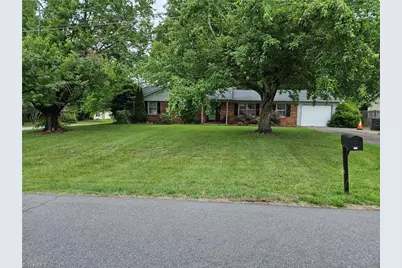 214 Mountainbrook Drive, King, NC 27021 - Photo 3