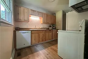 269 Rollingwood Dr, Hays, NC 28635 - Photo 5