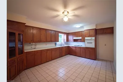 8186 Old 60, Roaring River, NC 28697 - Photo 15