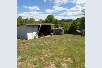8186 Old 60, Roaring River, NC 28697 - Photo 37