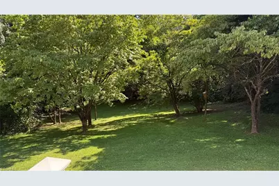 163 Florida Avenue, Mount Airy, NC 27030 - Photo 9