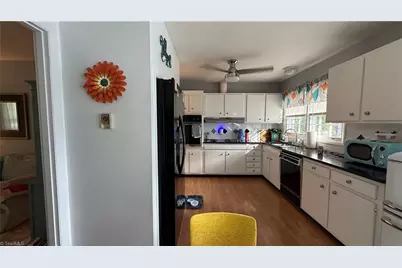 163 Florida Avenue, Mount Airy, NC 27030 - Photo 21