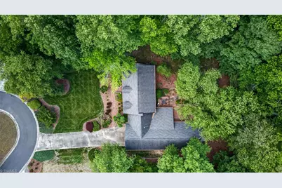 1319 Heathcliff Court, High Point, NC 27262 - Photo 47