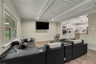 706 Hamilton St, Eden, NC 27288 - Photo 5