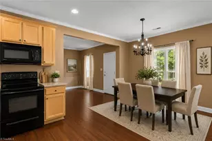 1006 Cleburne St, Greensboro, NC 27408 - Photo 9