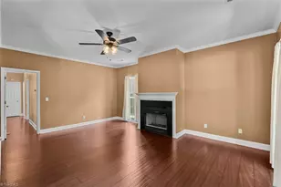 1006 Cleburne St, Greensboro, NC 27408 - Photo 3