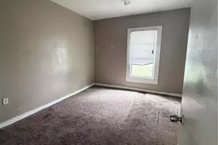 112 Hobbs Ave, Thomasville, NC 27360 - Photo 7