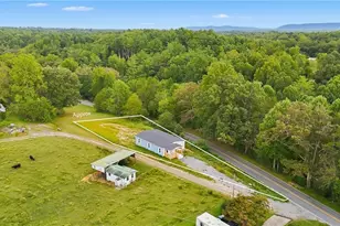 1347 Little Elkin Church Rd, Ronda, NC 28670 - Photo 35
