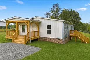 1347 Little Elkin Church Rd, Ronda, NC 28670 - Photo 5