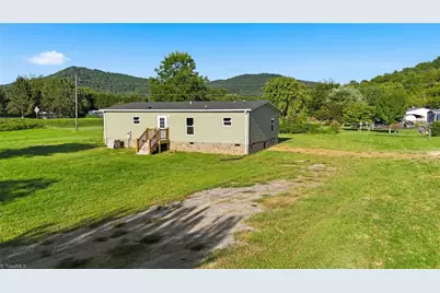 7825 Nc Highway 16, Millers Creek, NC 28651 - Photo 39