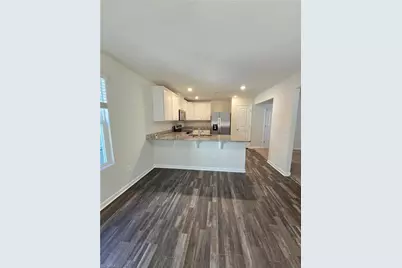 4623 Hazelburn Drive, Greensboro, NC 27405 - Photo 9