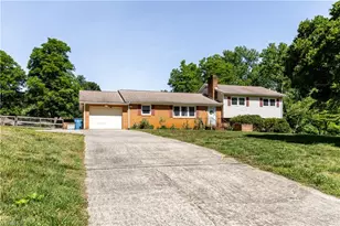 4602 Ramblewood Dr, Greensboro, NC 27406 - Photo 35