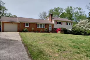 4602 Ramblewood Dr, Greensboro, NC 27406 - Photo 1