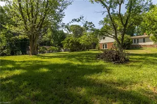 4602 Ramblewood Dr, Greensboro, NC 27406 - Photo 39