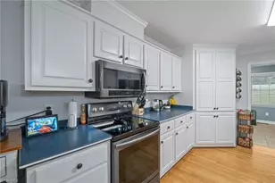 2135 Buck Shoals Rd, Hamptonville, NC 27020 - Photo 11