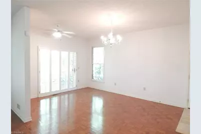 329 Laurel Street, Mount Airy, NC 27030 - Photo 5