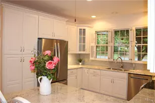 329 Laurel St, Mount Airy, NC 27030 - Photo 11