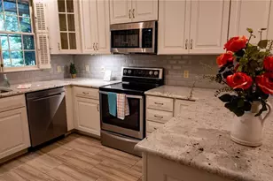 329 Laurel St, Mount Airy, NC 27030 - Photo 17
