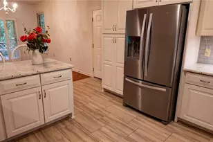 329 Laurel St, Mount Airy, NC 27030 - Photo 19