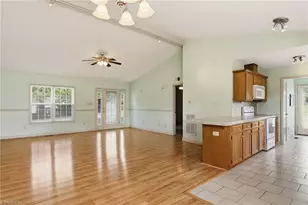 108 McCleskey Dr, Yadkinville, NC 27055 - Photo 7