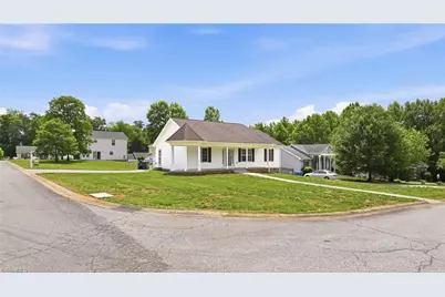108 McCleskey Drive, Yadkinville, NC 27055 - Photo 3