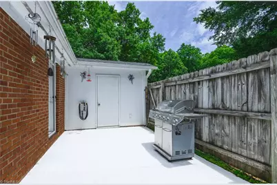 4620 Lawndale Drive #E, Greensboro, NC 27455 - Photo 15