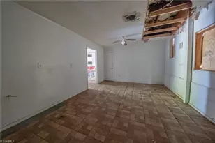 145 Bonnie Regan Rd, Thomasville, NC 27360 - Photo 35