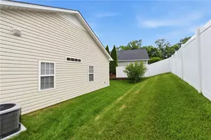 1282 Cedarline Ln, Winston-Salem, NC 27103 - Photo 37