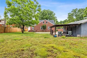 902 Wentworth St, Reidsville, NC 27320 - Photo 37